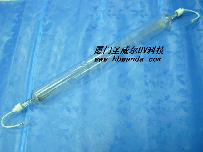 金屬鹵素燈（鐵燈）一